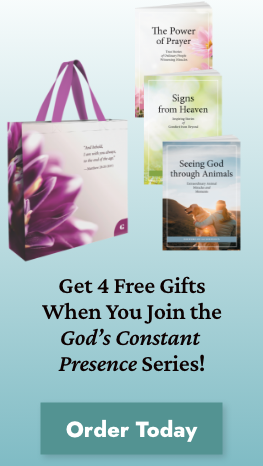 God's Constant Presence Book 1: Strengthened by His Touch